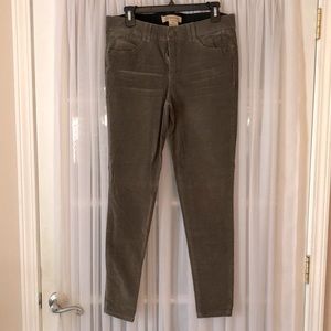 Democracy Corduroy “Army Olive” Jeans - SZ 10